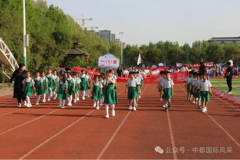 1715388792705618.png image.png